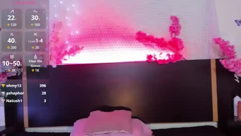 emma_ayala online show from August 11, 9:28 pm