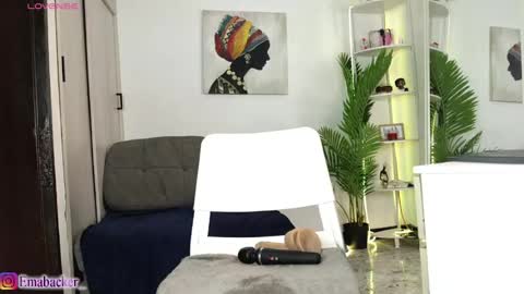 Stefany online show from August 9, 12:33 am