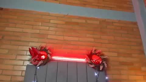 Hey Im EmmaHelp me reach 100 likes online show from July 31, 7:41 pm