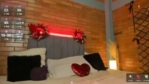 Hey Im EmmaHelp me reach 100 likes online show from August 1, 8:37 pm