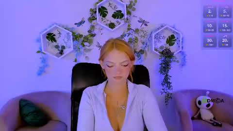 your Emma online show from August 15, 9:46 am