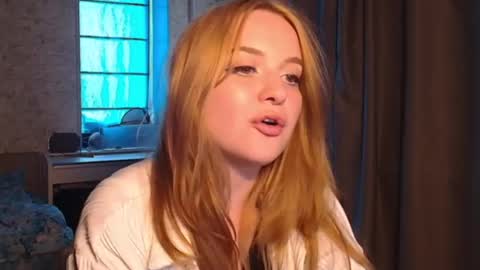 Emma and July online show from August 9, 10:16 am