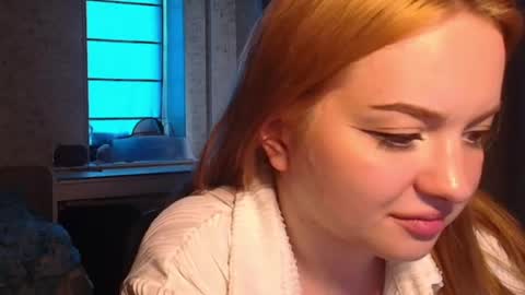 Emma and July online show from August 9, 1:34 pm