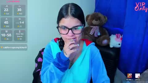 emma_boo_ online show from August 10, 1:56 pm