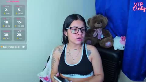 emma_boo_ online show from August 13, 12:24 am