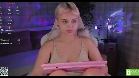 Emma online show from August 15, 12:42 pm