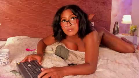 emma online show from August 9, 8:10 pm