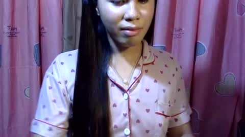 emma online show from August 5, 2:09 am