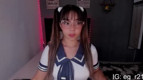 emma_grayys online show from August 11, 10:50 am