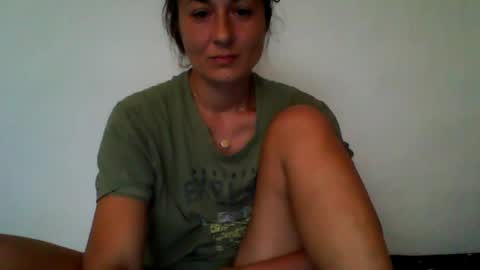 Emma online show from August 2, 1:40 pm