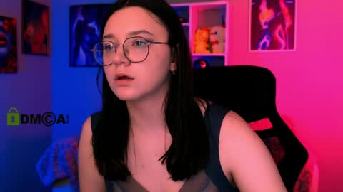 Emma online show from May 11, 11:40 pm