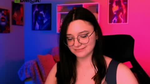 Emma online show from May 12, 1:52 am