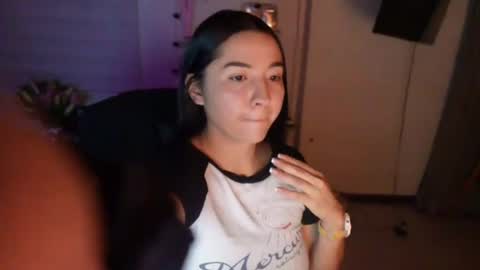 emma_johnson_ online show from August 14, 2:59 am