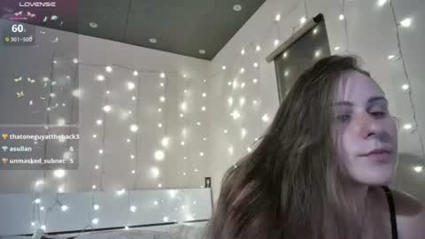 emma_just online show from August 11, 8:22 pm