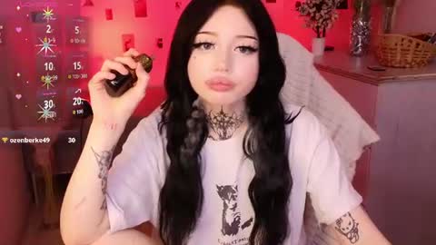 emma_kirks online show from July 30, 3:30 pm