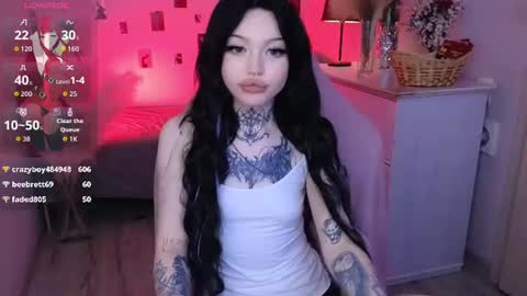 emma_kirks online show from August 13, 2:53 pm
