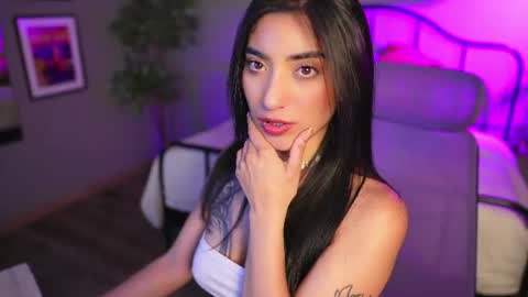 Emma online show from August 15, 12:03 am