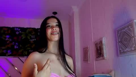 Emma online show from August 15, 4:44 pm
