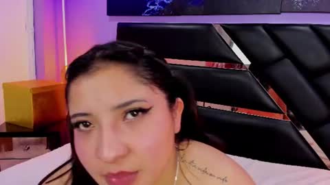 Emma Monserratt online show from August 13, 9:40 pm