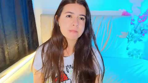 Emma online show from July 28, 9:26 am