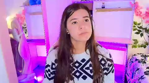 Emma online show from August 4, 1:46 am