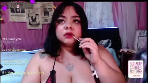 emma model independent online show from August 13, 7:22 am