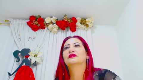 emma_saenzz online show from July 21, 4:38 am