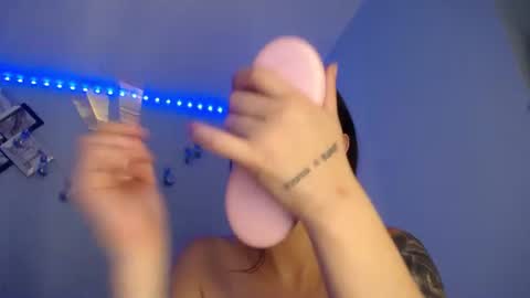Emma Black online show from August 10, 3:02 pm