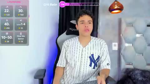 emma_velz online show from July 22, 5:43 am