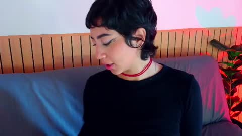 Emma web online show from July 23, 3:58 pm