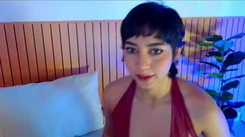 Emma web online show from August 10, 4:19 pm