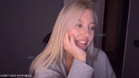 emmaandjake online show from August 3, 12:06 am