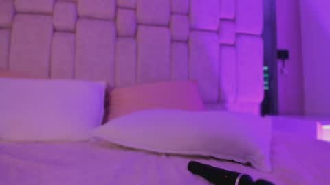 Emma online show from July 31, 5:07 pm