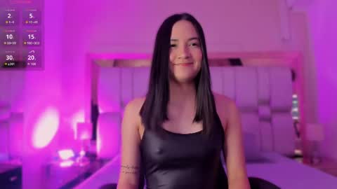 Emma online show from August 5, 11:52 am