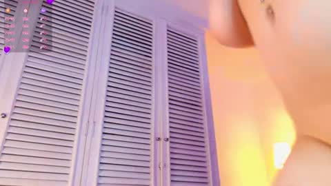 Emma online show from August 12, 3:14 pm