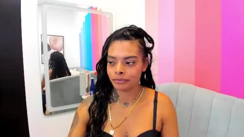 emmaebony_ online show from July 22, 6:21 pm