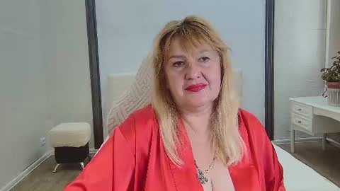 emmaellison924117 online show from August 13, 8:39 am