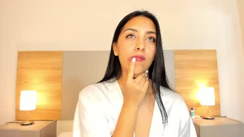 emmaespencer online show from August 11, 10:23 pm