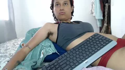 emmasweet95 online show from July 24, 9:18 pm