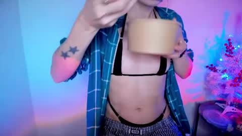 RH-NEGATIVE GREEN-EYED BAELIEN  TWITTER NOMADFUCKS online show from June 16, 5:22 pm