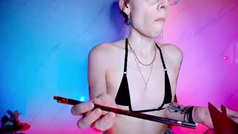 RH-NEGATIVE GREEN-EYED BAELIEN  TWITTER NOMADFUCKS online show from July 30, 1:51 pm