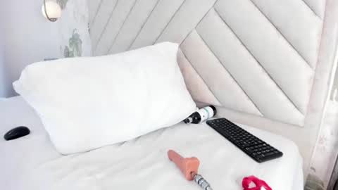 Julyy 3 online show from August 11, 10:50 am