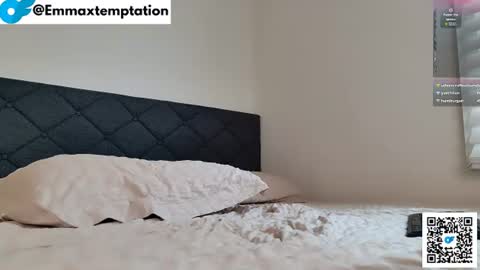 Emmaxtemptation on all my social media  online show from August 13, 6:22 pm