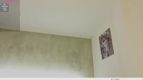 emmi_collins online show from August 7, 11:38 pm