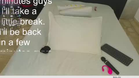 emmi_collins online show from August 8, 7:36 pm