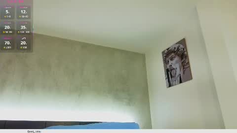 emmi_collins online show from August 11, 11:29 pm