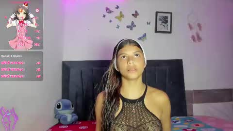 Emmie online show from August 5, 11:03 pm