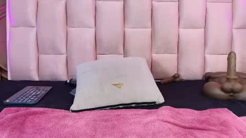 Emmily keller online show from July 31, 6:13 pm