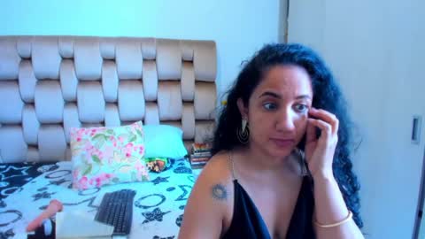 emperatriztapia online show from August 4, 2:03 pm