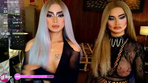 empress_diva online show from June 18, 3:06 am